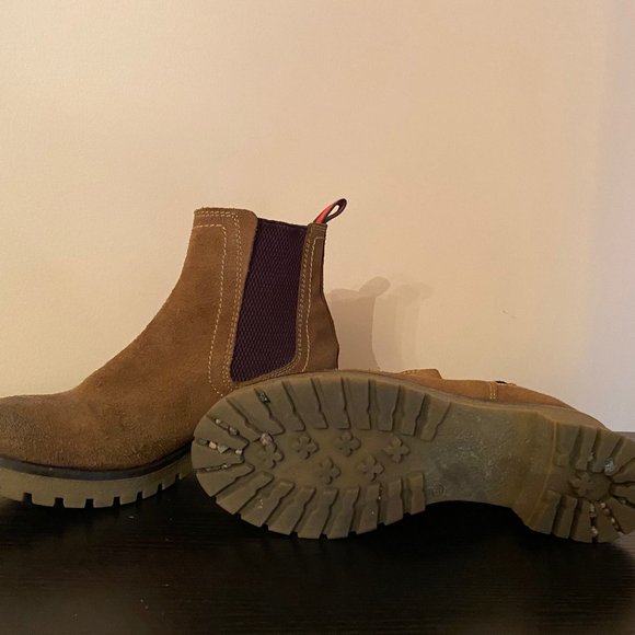 Winter Chelsea Boot - Picture 4 of 4